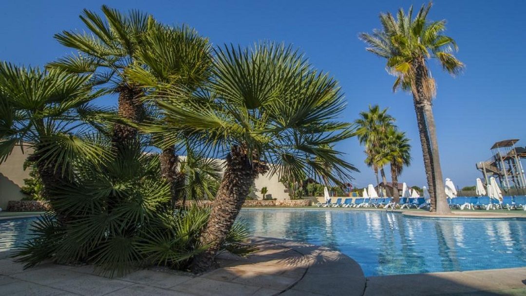 Marinda Garden Aparthotel Cala en Bosch Ngoại thất bức ảnh
