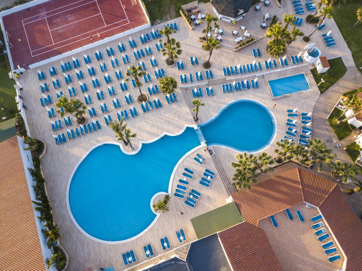 Marinda Garden Aparthotel Cala en Bosch Ngoại thất bức ảnh